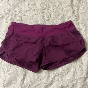 Lululemon 2 way stretch speeds